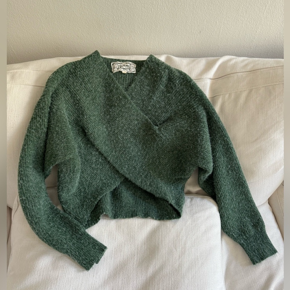 Green criss cross sweater
